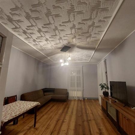 Pils Ielas Apartamenti Кандава Экстерьер фото